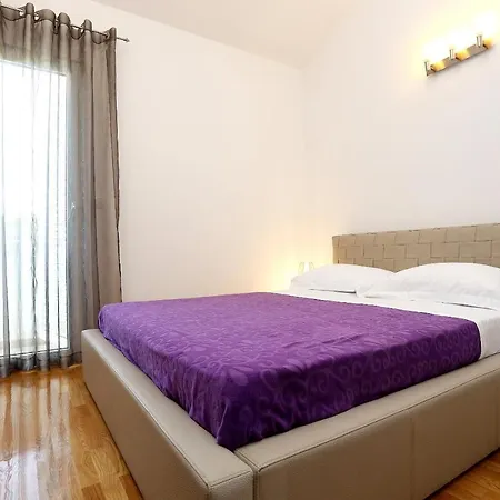 Apartment By The Sea Zecevo Rtic, - 10333 *