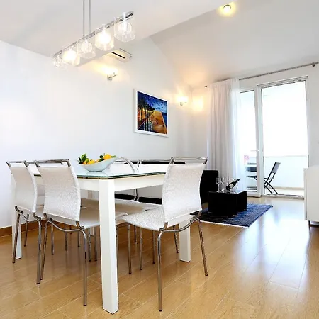 Appartement By The Sea Zecevo Rtic, - 10333