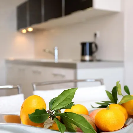 By The Sea Zecevo Rtic, - 10333 Apartman